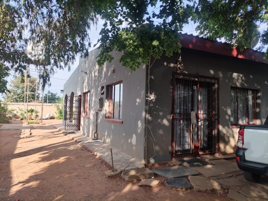 10 Bedroom Property for Sale in Rustenburg Central North West